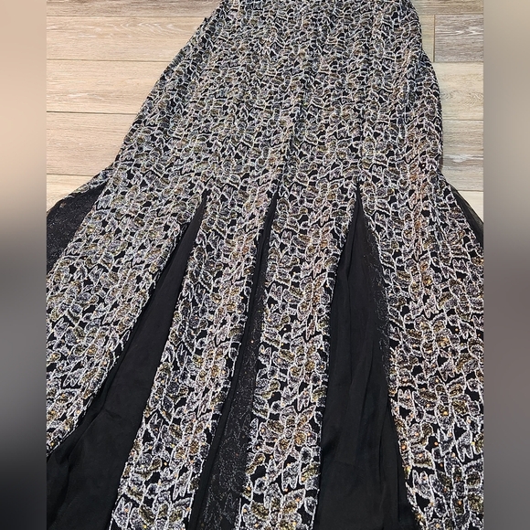 Chocolate Sequin Full Length Elegant Multicolor Sleeveless Dress - Picture 7 of 7